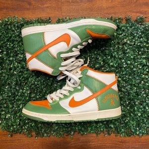 Nike dunk highs